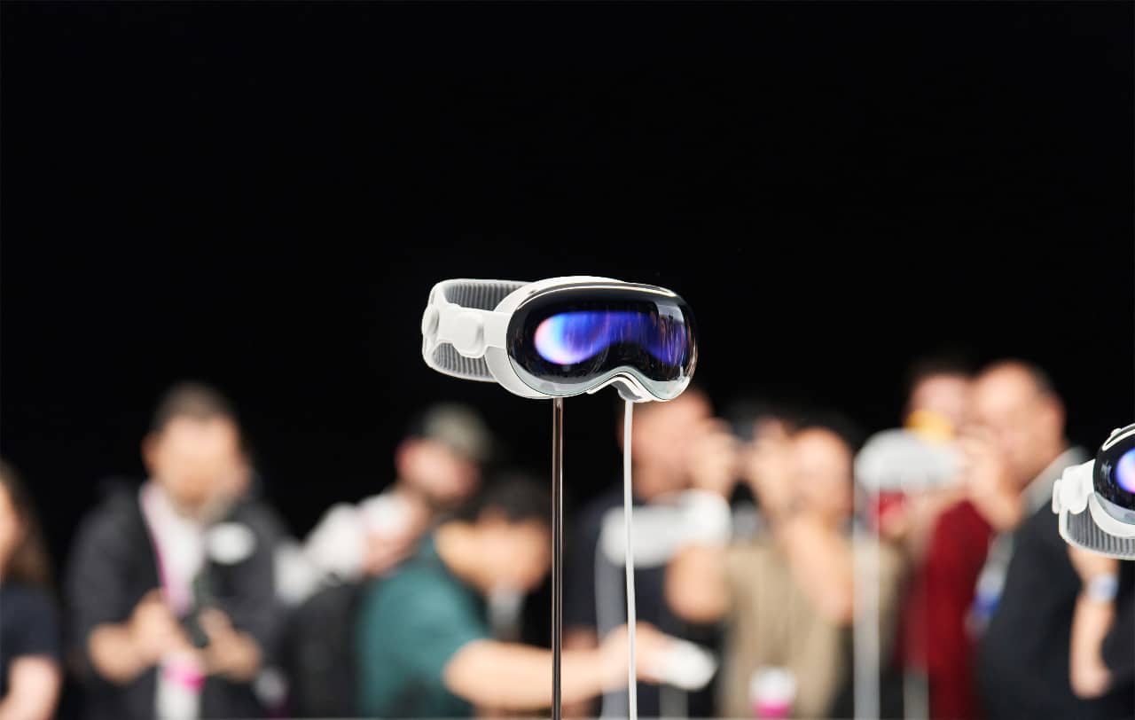 Apple-WWDC23-event-photos-Apple-Vision-Pro